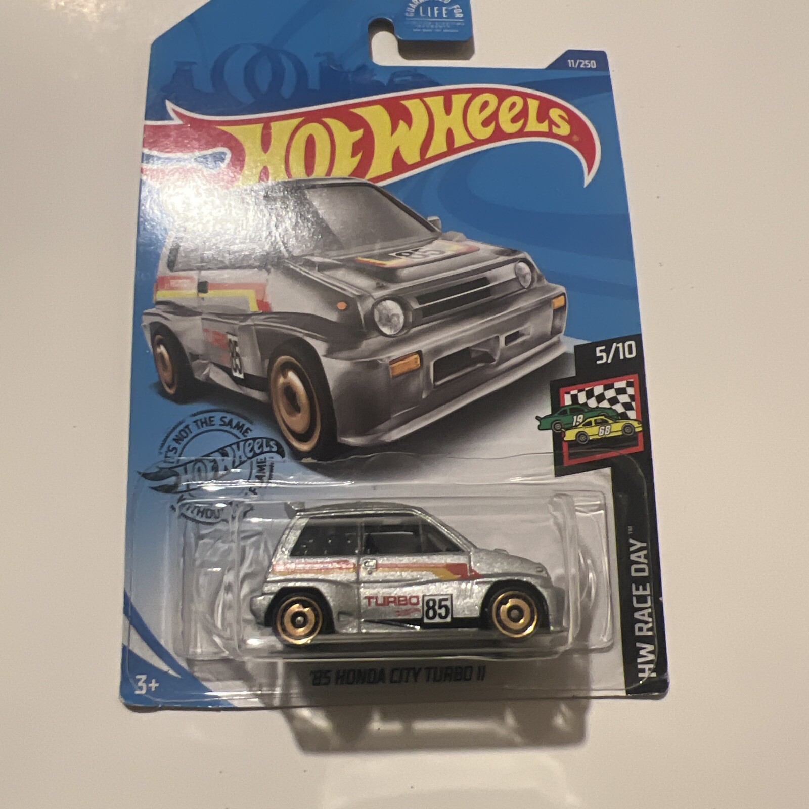 Picture 3 of 10