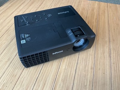 InFocus IN1116 DLP Projector Portable HDMI