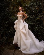 Luxury Wedding Dresses Lace Applique with Detachable Train Pearls Bridal Gowns