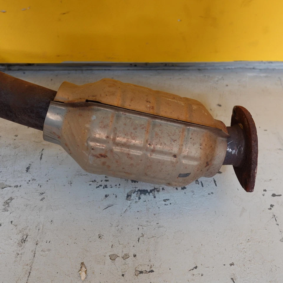 Lexus Rc350 2015-2019 colector de escape tracción trasera izquierda Foto 2 de 4