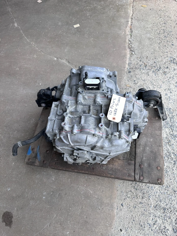 2010 - 2015 Toyota Prius Automatic Transmission Assembly 168K Miles OEM . Foto 2 de 4