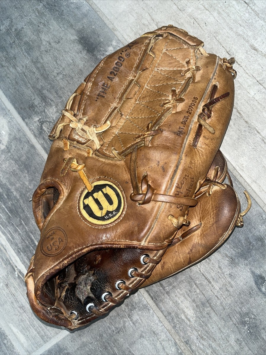 Vintage Wilson THE A2000-L Dual Hinge Leather Baseball Glove Vintage Wilson THE A2000-L Dual Hinge Leather Baseball Glove