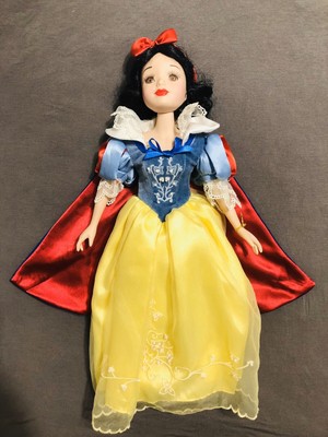 porcelain snow white doll