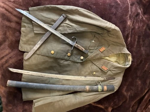 WW2 Japanese Military Lot Of 4. Tunic,sword With Scabbard,bayonet/scabbard,
