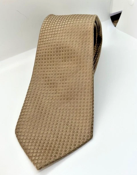 Gravata masculina Donald J. Trump Signature Collection pontos marfim 100% seda 58 x 3,75 - Imagem 2 de 4