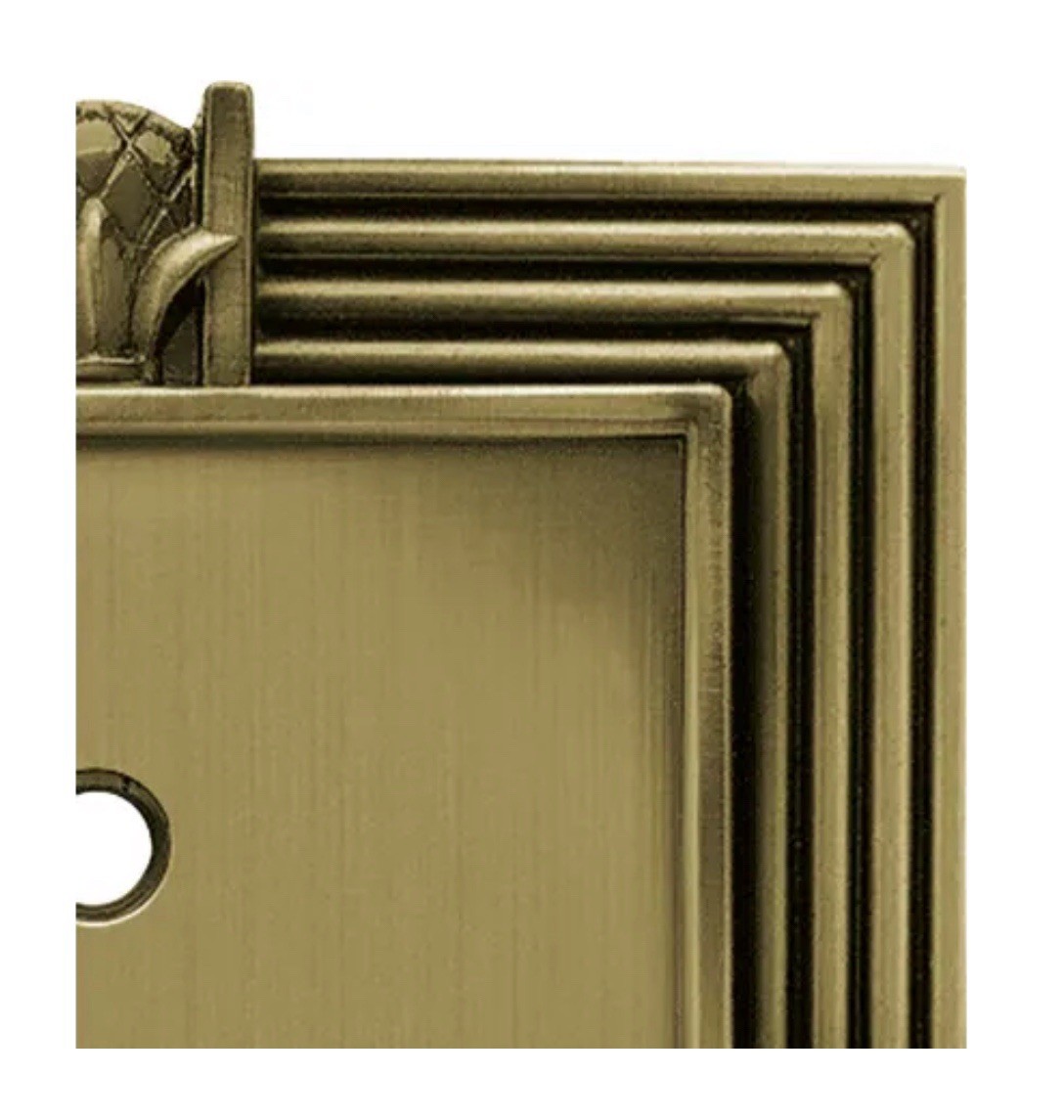 Nyanページ Franklin Brass Pineapple (1-Pack) Decorative Light Switch