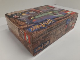 NISB LEGO Harry Potter 4719 "Quality Quidditch Supplies" 2003