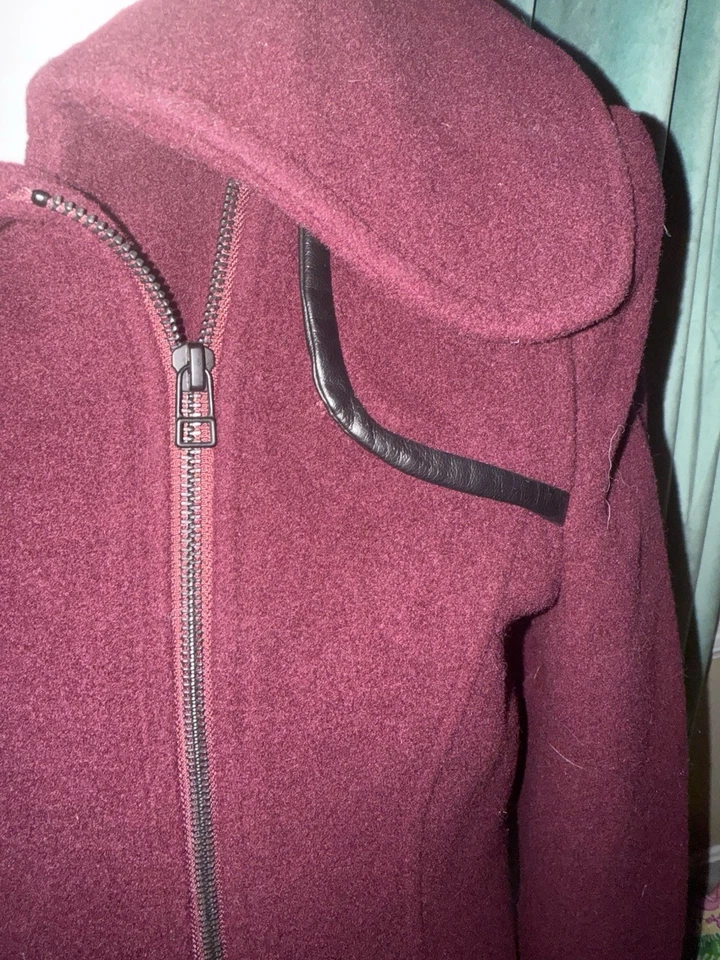 Abrigo para mujer Saks Fifth Avenue etiqueta negra borgoña profunda 6 nuevo sin etiquetas Foto 4 de 4