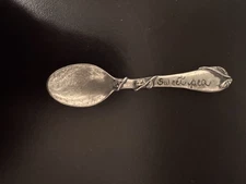 VINTAGE SWEET PEA PEWTER BABY SPOON