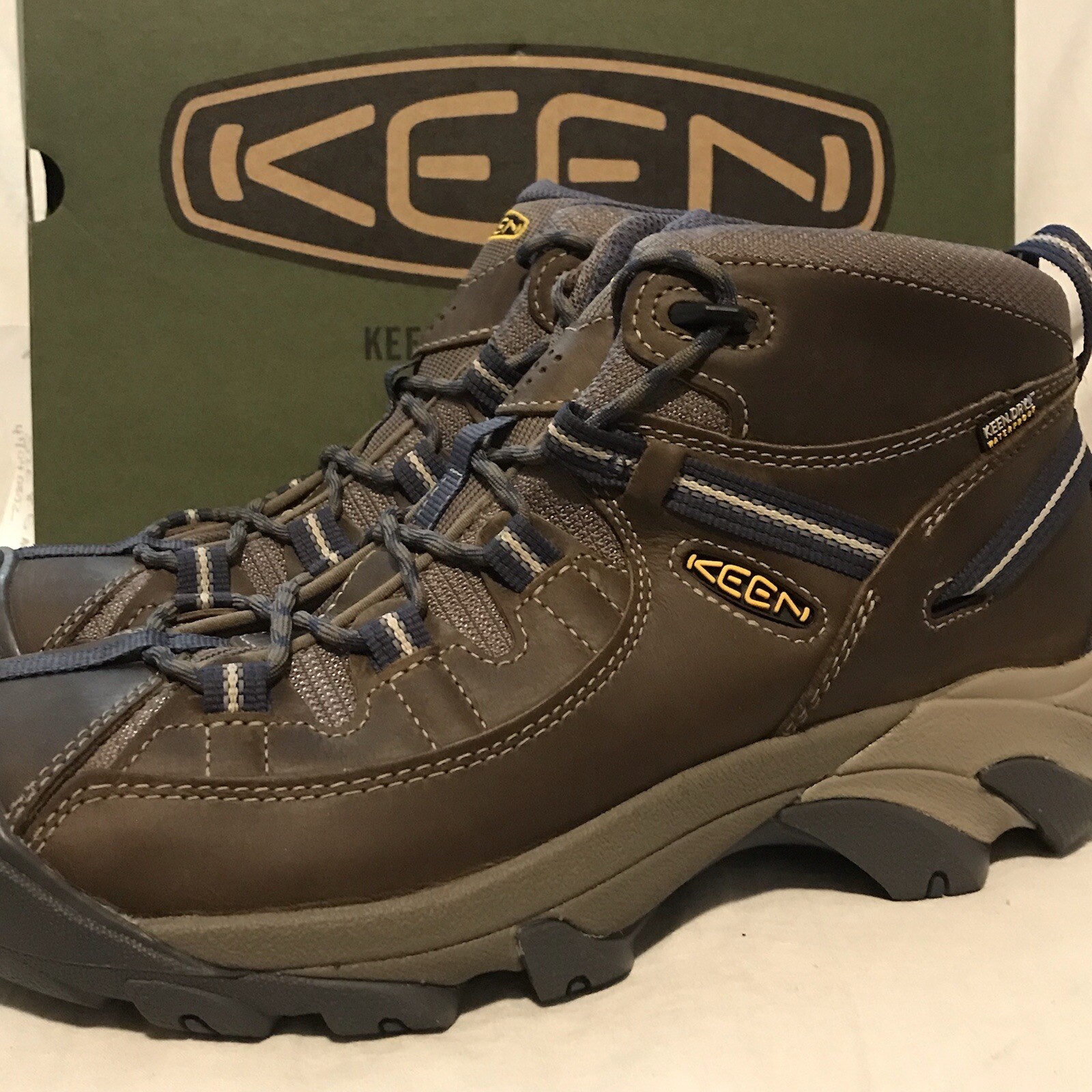 Stivali da trekking impermeabili NUOVI KEEN donna taglia 11 M Targhee II (2) 1016581