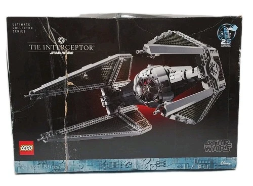 LEGO Star Wars TIE Interceptor Ultimate Collector Series Set 75382 (O3-B2)