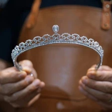 Cute Korean Pearls Wedding Tiaras Headpices Sparkling Brides Hair Accessory