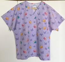 SB SCRUBS Spring Lavender Butterly Print Chest Pocket SS Scrub Top Size S NWOT
