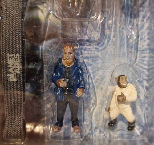 PLANET OF THE APES 2001 SET OF 2 PHONE STRAPSMADE BY JUN PLANNING - Picture 4 of 5