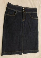 BEBE WOMENS JEANS SKIRT SIZE 27