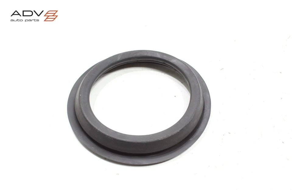 Nissan Rogue Sport 2017-2022 tanque de combustible gasolina tubo de llenado ojal sello de goma OEM Foto 2 de 4