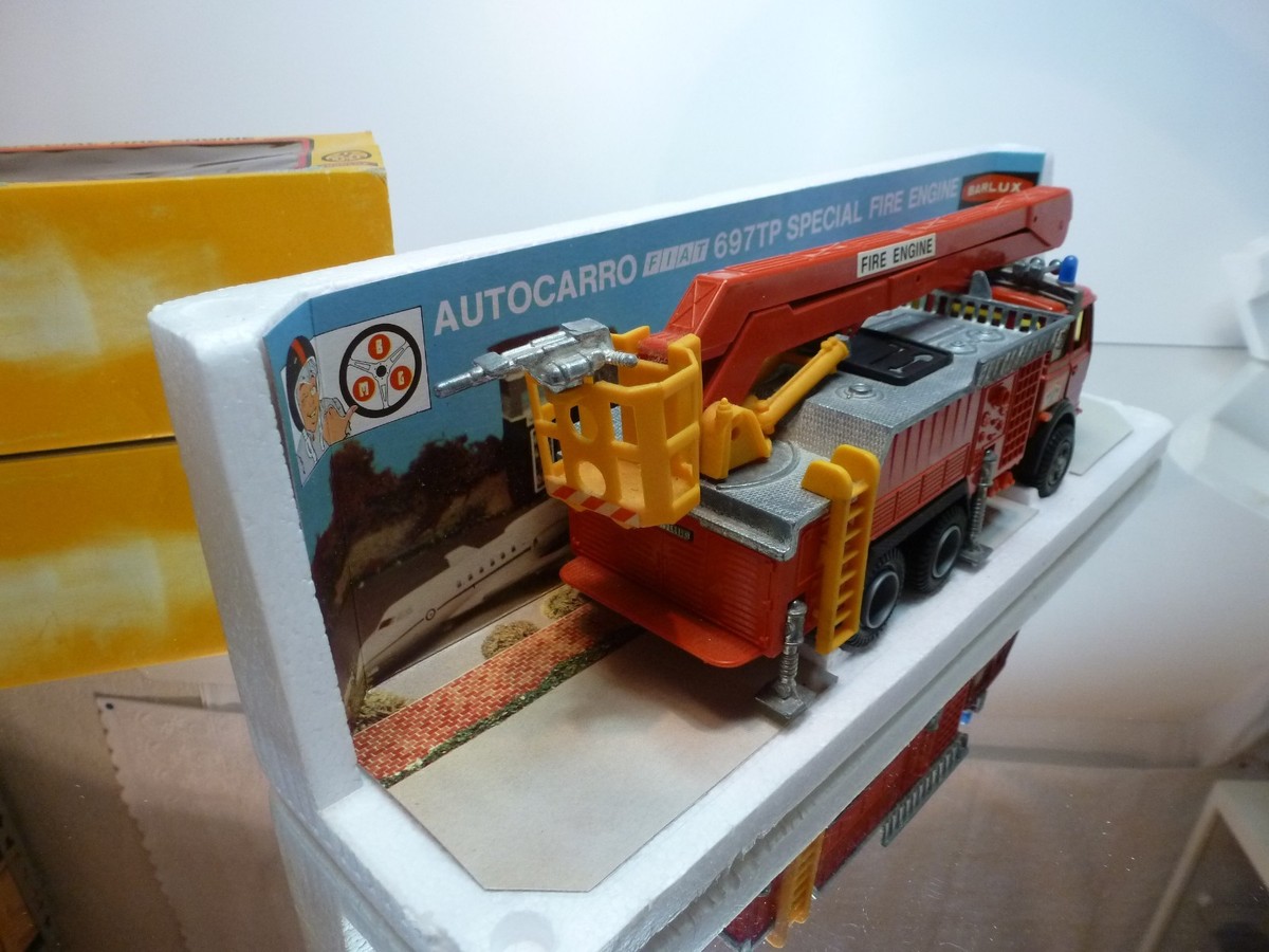 Camion Pompiers Fiat 697TP Barlux 1:35 Série Truck 73070 | Miniature Vintage 1970's | Collection