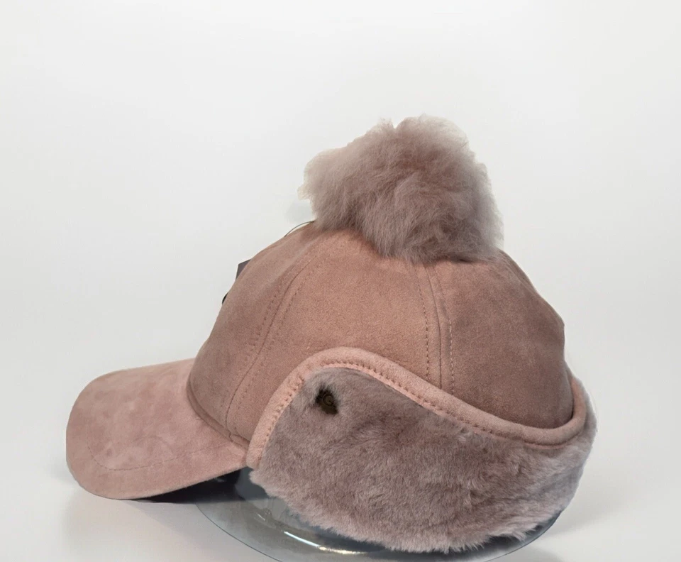 Gorra trampera de piel de oveja UGG con pompón en la parte superior orejeras nueva pequeña Foto 2 de 4