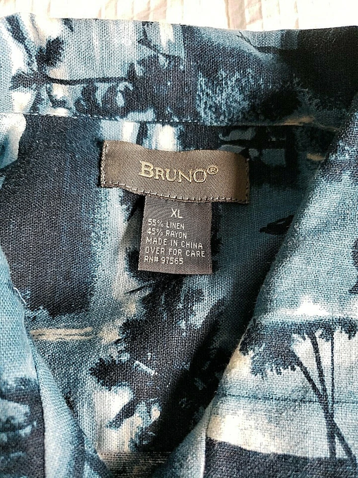 Bruno XL  Surfing Shirt Rn # 97565 - Image 3 of 4