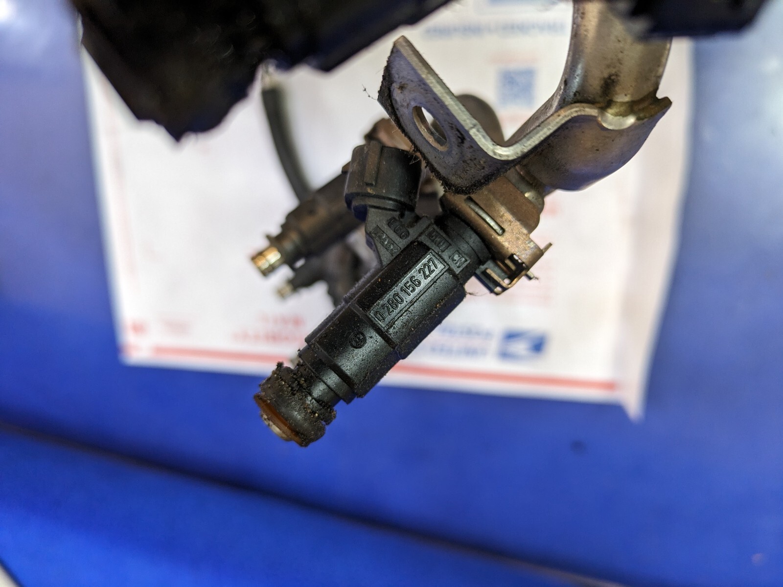 03-10 Bentley Continental GTC GT Flying Spur 6.0L W12 Fuel Injector Rail OEM