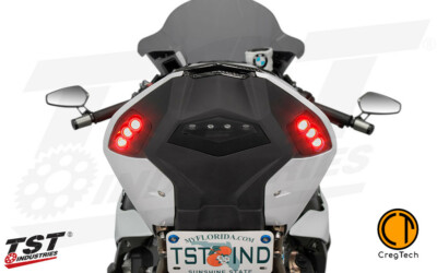 BMW S1000RR integrated BLUE detail light & adjustable tail tidy