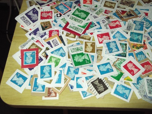 150 grms GB Kiloware Semi-Picked Stamp Mix. (All Damaged/Pen Marked Removed) - Picture 4 of 5