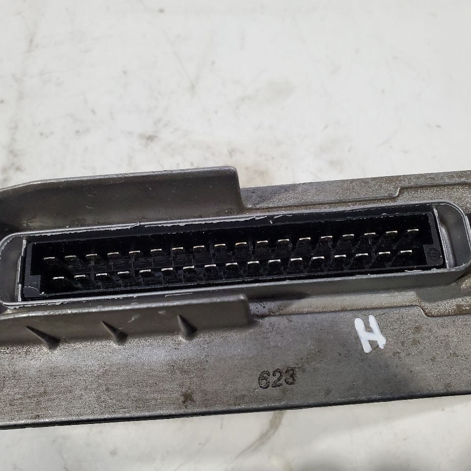 1991 Bentley Turbo R OEM ABS Control 0265103044