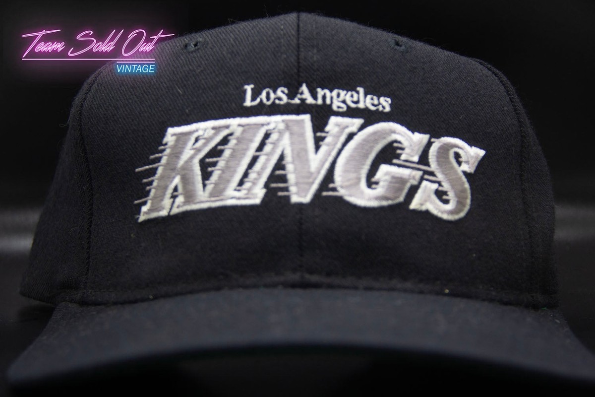 90s Starter Los Angeles KINGS キャップ　CAP Vintage Starter Los Angeles Kings Motion Script Snapback Hat NHL