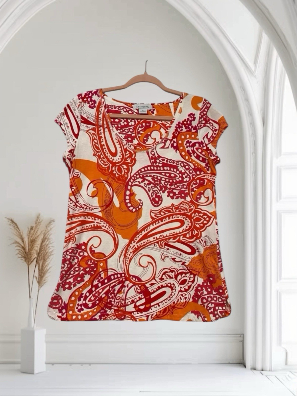 Liz Claiborne Top Women’s Size Medium Cap Sleeve Paisley Print Tropical Casual