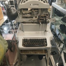 CUSTOM MILITARY DOG TAGS MADE IN THE USA. SHIPS SAME DAY.