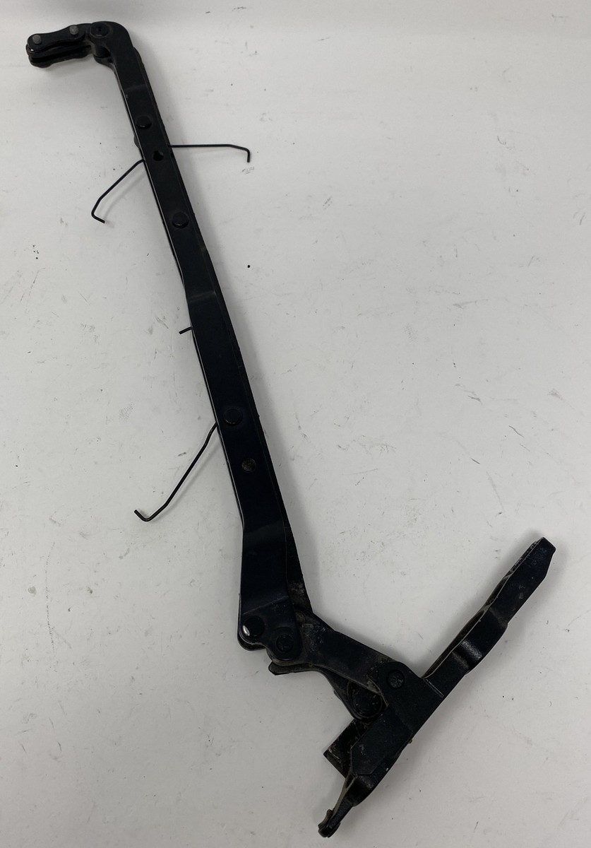 BMW E93 F33 F83 Hard Top Roof Hinge Left 7190551 1037157 Genuine