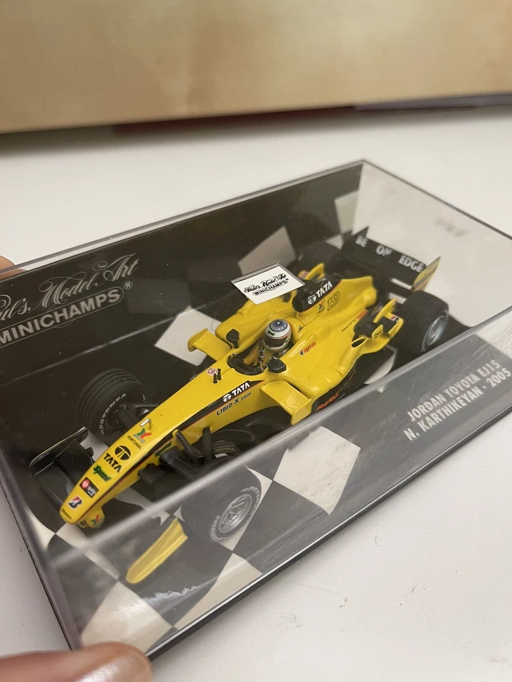 Minichamps Narain Karthikeyan Jordan Toyota EJ15 2005 1/43  - Immagine 3 di 4