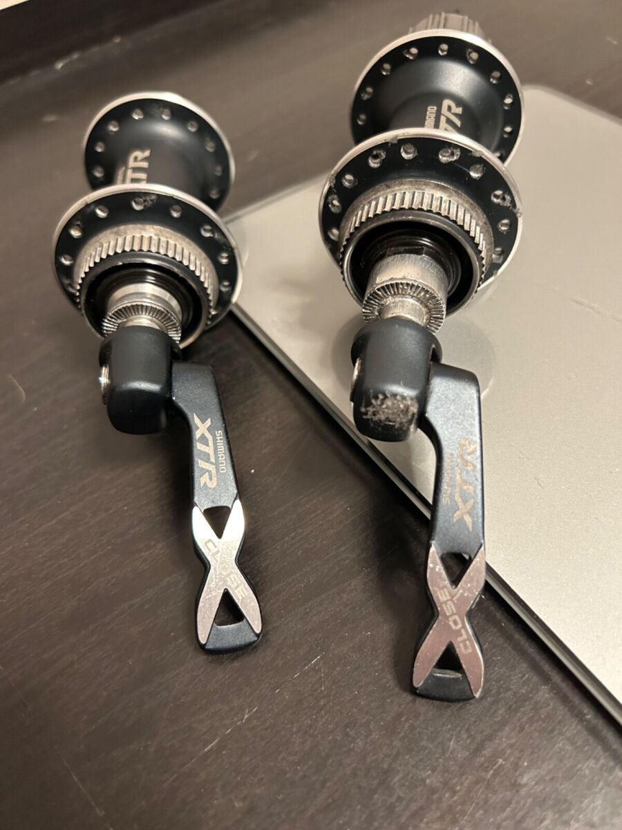 Shimano XTR HB-M975/FH-M975 MTB/Gr. Bike 28/32H pair F&R Shimano XTR HB-M975/FH-M975 MTB/Gr. Bike 28/32H pair F&R