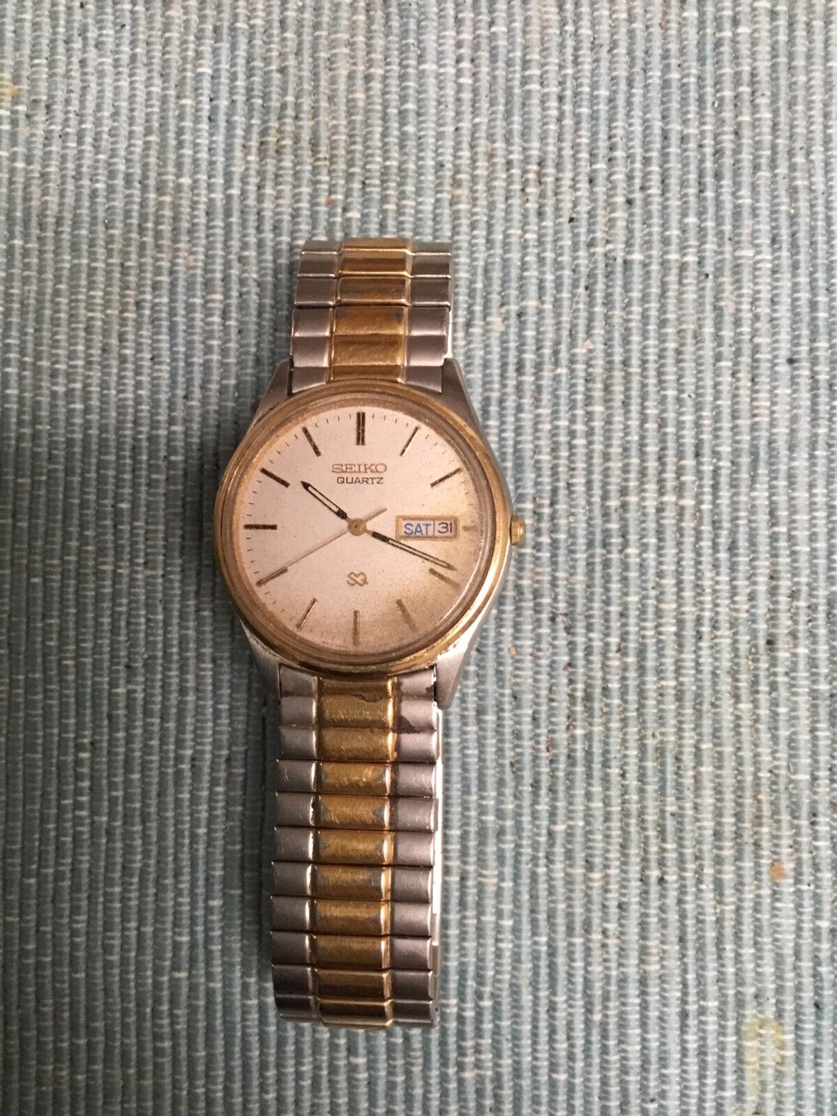 Vintage Mens Seiko Quartz Watch With Day-Date | eBay