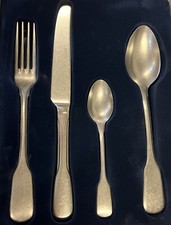 IKEA GLASYRER 24-teilig Besteckset Edelstahl Messer Gabel  Löffel, 303.264.36 
