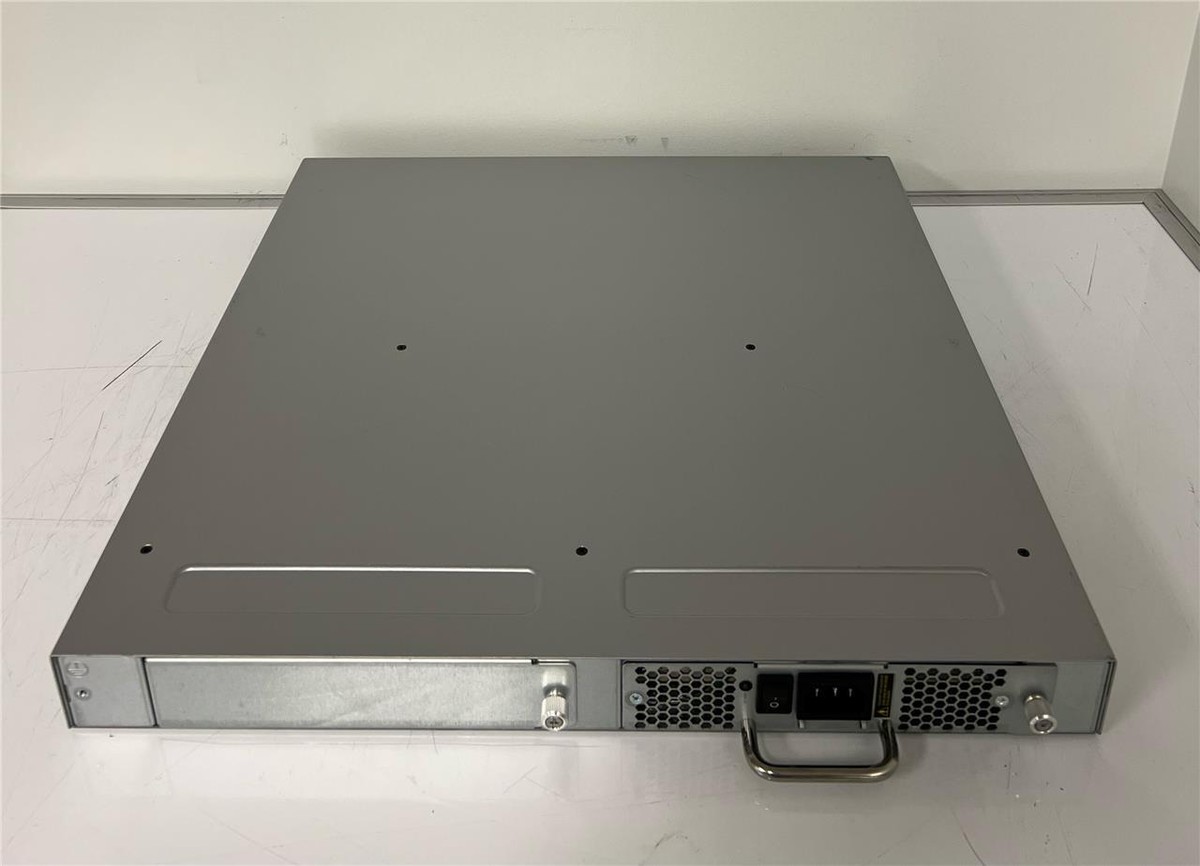 Brocade BR-6505-12-16G-0R 6505 Series 24x 16G FC SFP+ (12x Brocade BR-6505-12-16G-0R 6505 Series 24x 16G FC SFP+ (12x