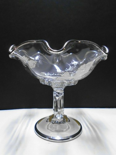 Vintage Viking Glass Princess Pattern Compote with Silver City Flanders Overlay - Picture 4 of 7