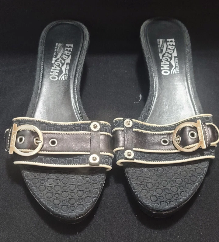 💙Mejor Precio💙 Ferragamo Gancio Mules Slides Mid Wedge Cuero Negro Mujer 40💙 Foto 3 de 4