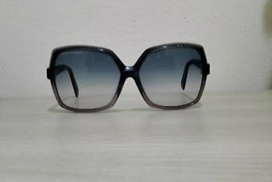 Foto 1 di 5