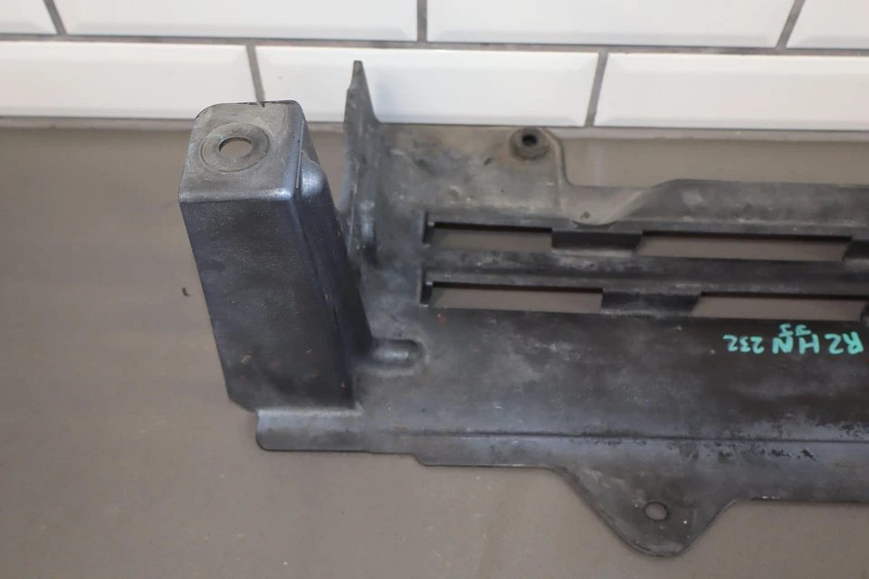 2000-2009 Honda S2000 2 Piece Lower Radiator Air Dam Set Plastic - Image 3 of 4