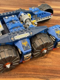 LEGO 70322 Axl's Tower Carrier NEXO KNIGHTS InComplete??
