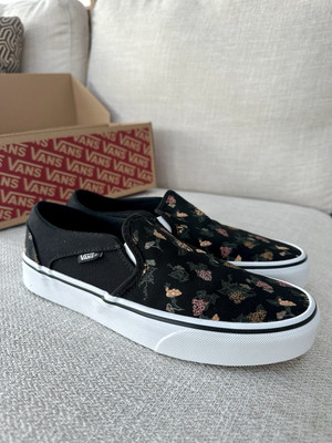 Vans Women Garden Floral Black/White Size 8