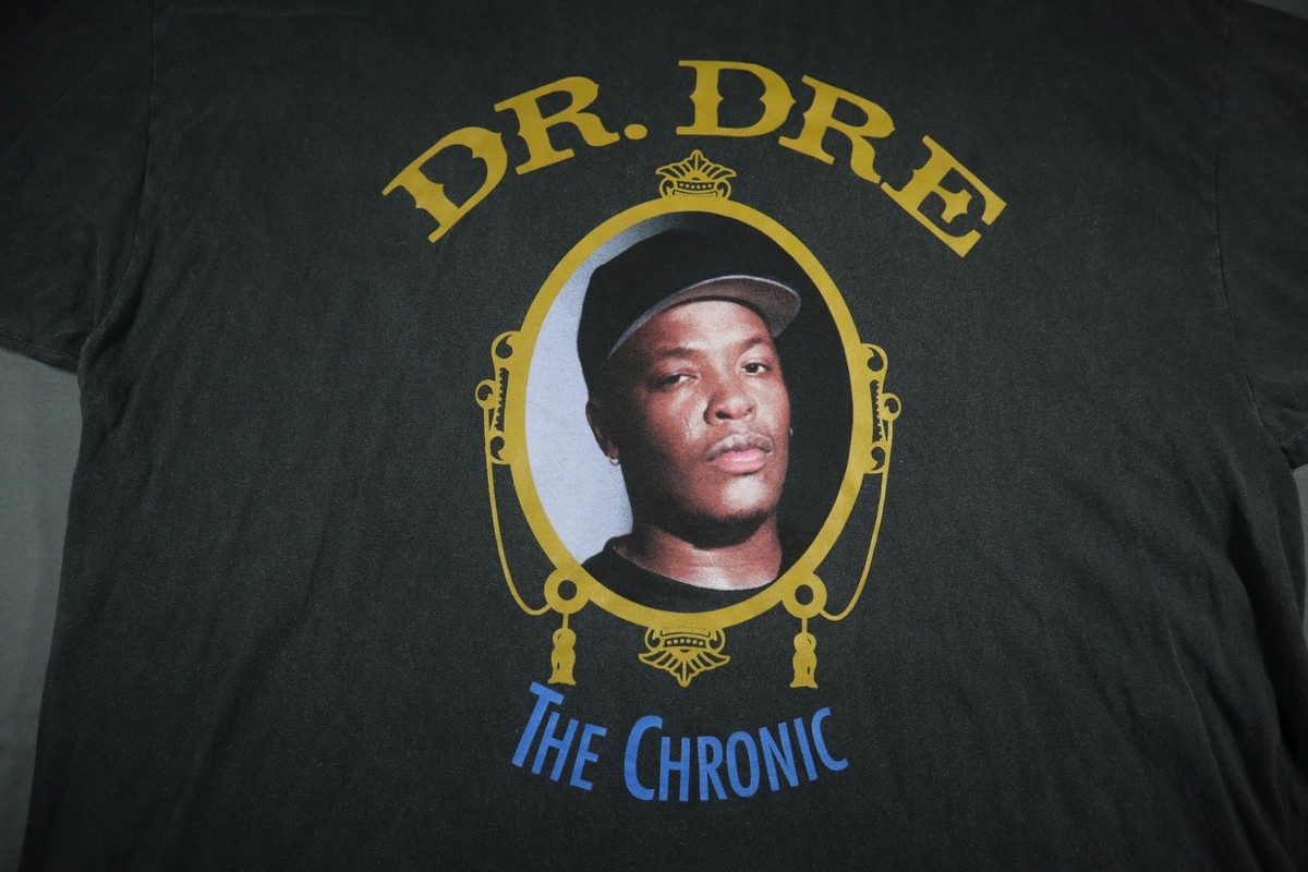 Dr DREビンテージ ラップTシャツ RAPTEES 長袖 ロンT Vintage Dr Dre “The Chronic” Hip Hop Rap Artist Graphic T-Shirt