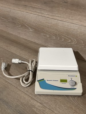 Benchmark Scientific #H3770-S 7x7'' Standard Magnetic Stirrer 
