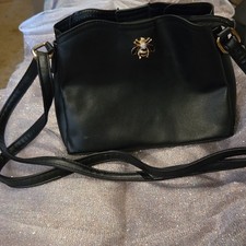 Black Medium Solid Crossbody Bag Gold Bee Accent Zip Detachable Adjustable Strap