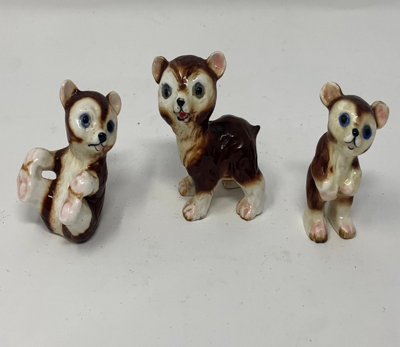 Vintage Lot of 3 Bears Cubs / Figurine Set Sitting Walking Cubby Bear Blue Eye