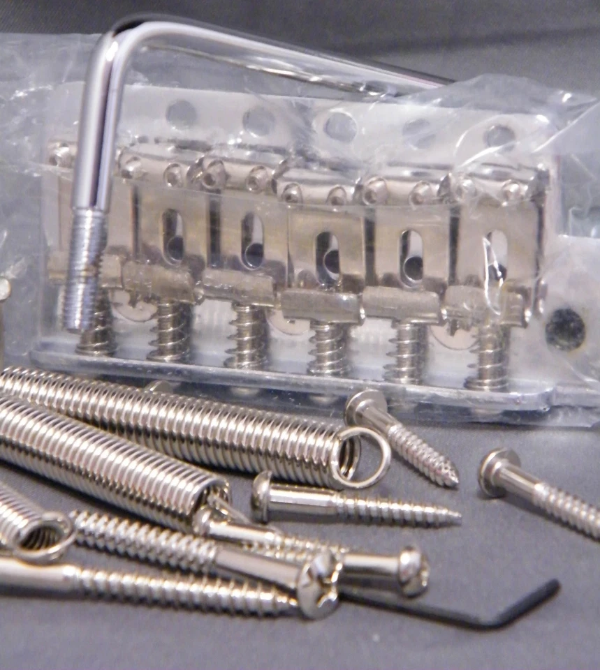 Juego Completo Vintage Strat Estilo Trémolo Trem Cromo T-310-C Foto 3 de 4