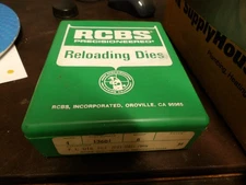 RCBS 7mm Remington mag die set w/shellholder