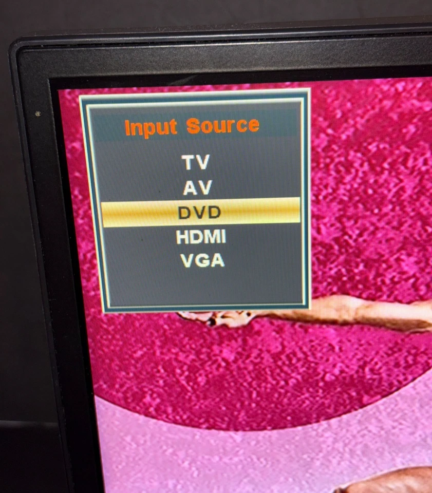 Pyle 19" Television with DVD Player & Remote Model #PL TLD19 - TESTED & WORKING! - Image 4 of 4