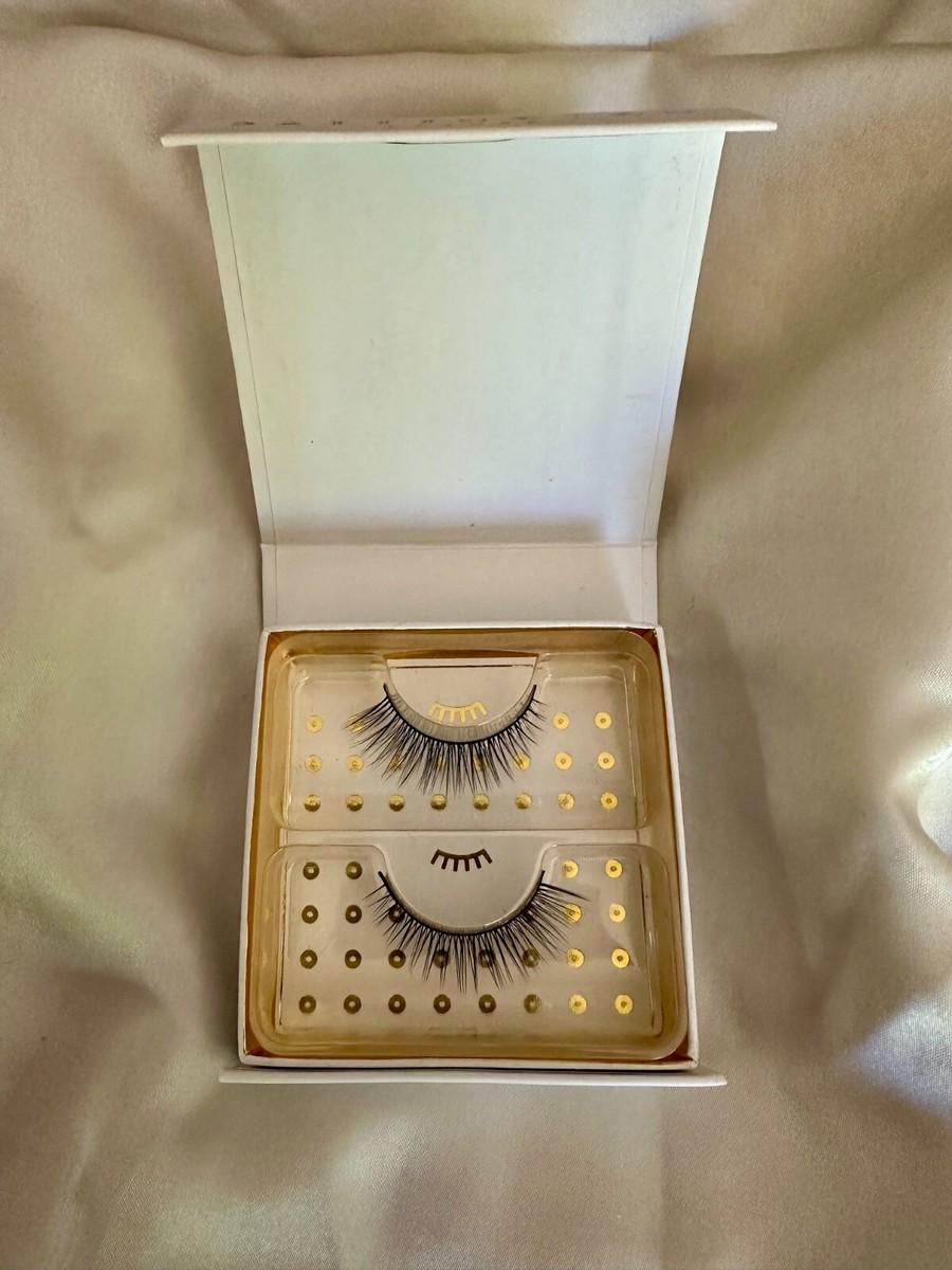 NIB Battington Beauty Reusable Silk Eye Lashes 3D Style: Kennedy